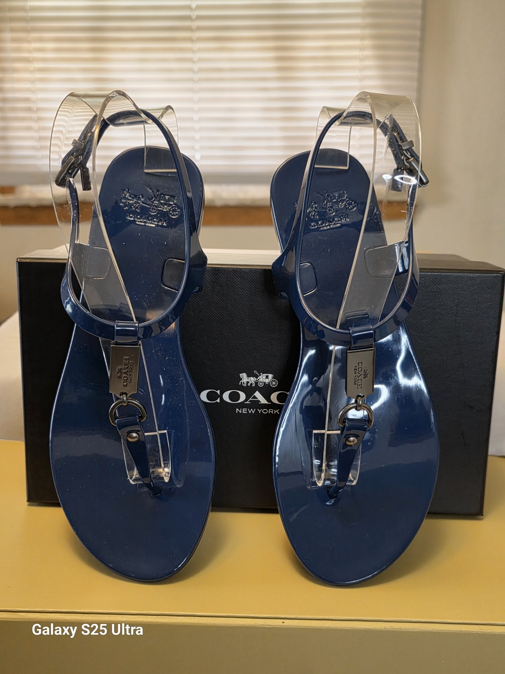 COACH Plato Opaque Jelly Sandal In Shiny Denim  Size 7M